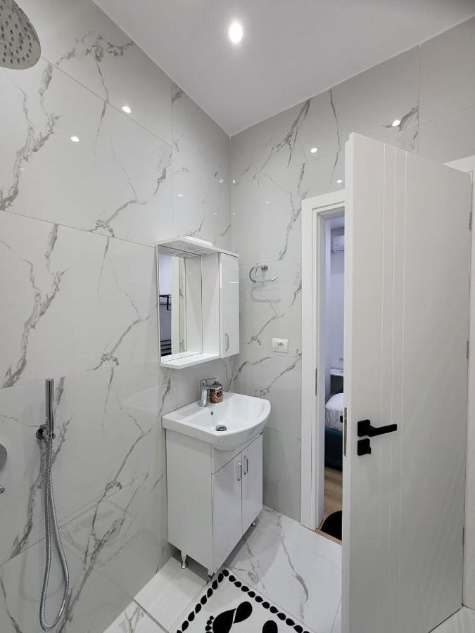Luxury Room'S By Lika Sarandë 外观 照片